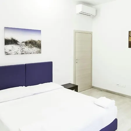 Apartamento Geraeumige Ferienwohnung In Centro Storico